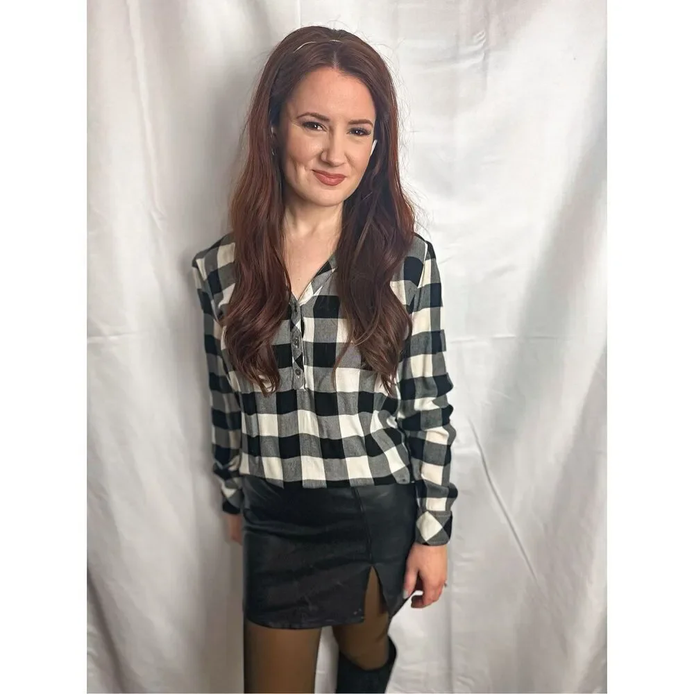 Universal Thread Top - Picture 10 of 12